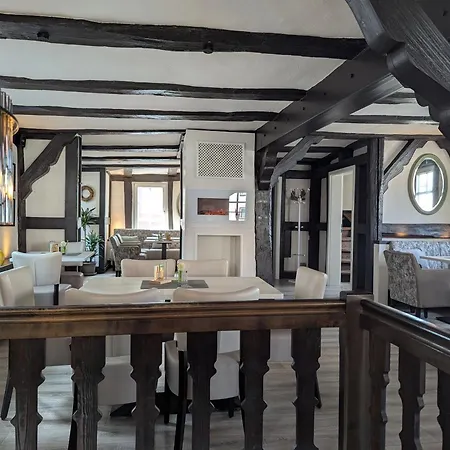 Altes Rathaus מלון