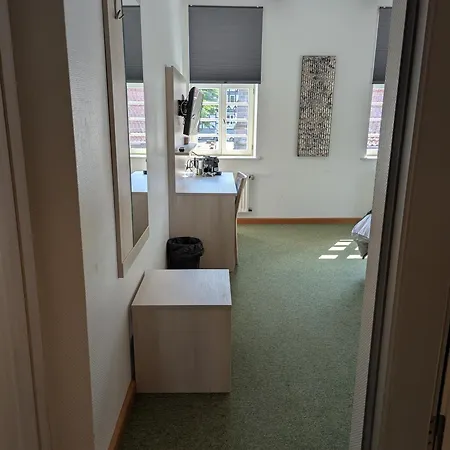 מלון Altes Rathaus 3*