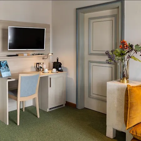 Altes Rathaus מלון Wolfhagen