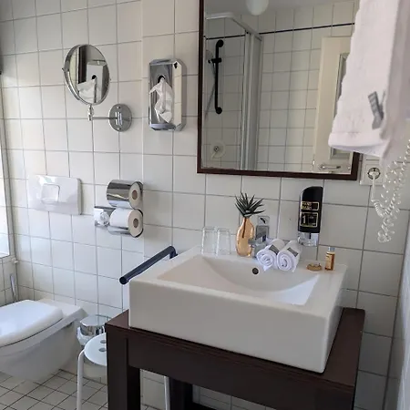 Altes Rathaus מלון 3*